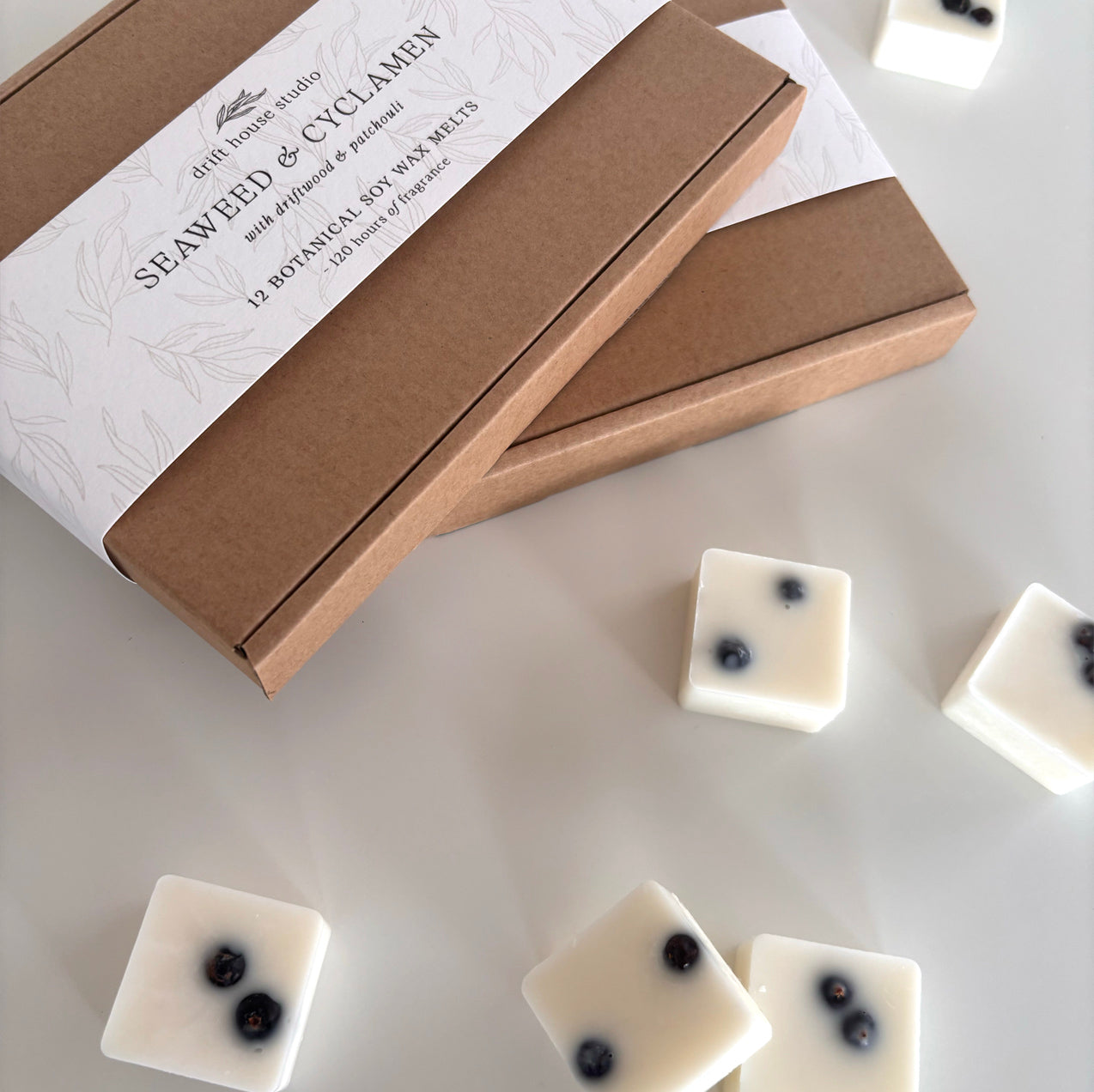 Seaweed & Cyclamen - 12 Botanical Soy Wax Melts